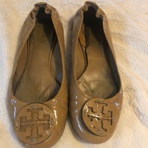 Nude Tory Burch flats